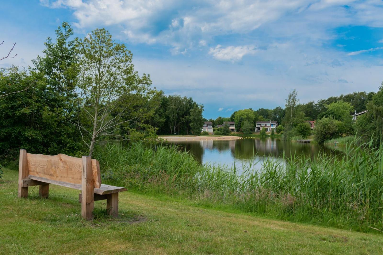 Summio Vakantiepark Emslandermeer Vlagtwedde Esterno foto